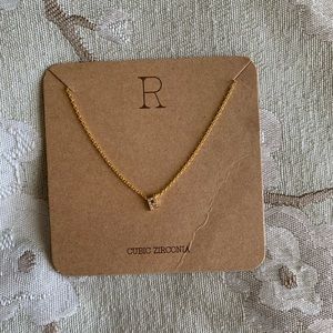 NWT “R” Necklace